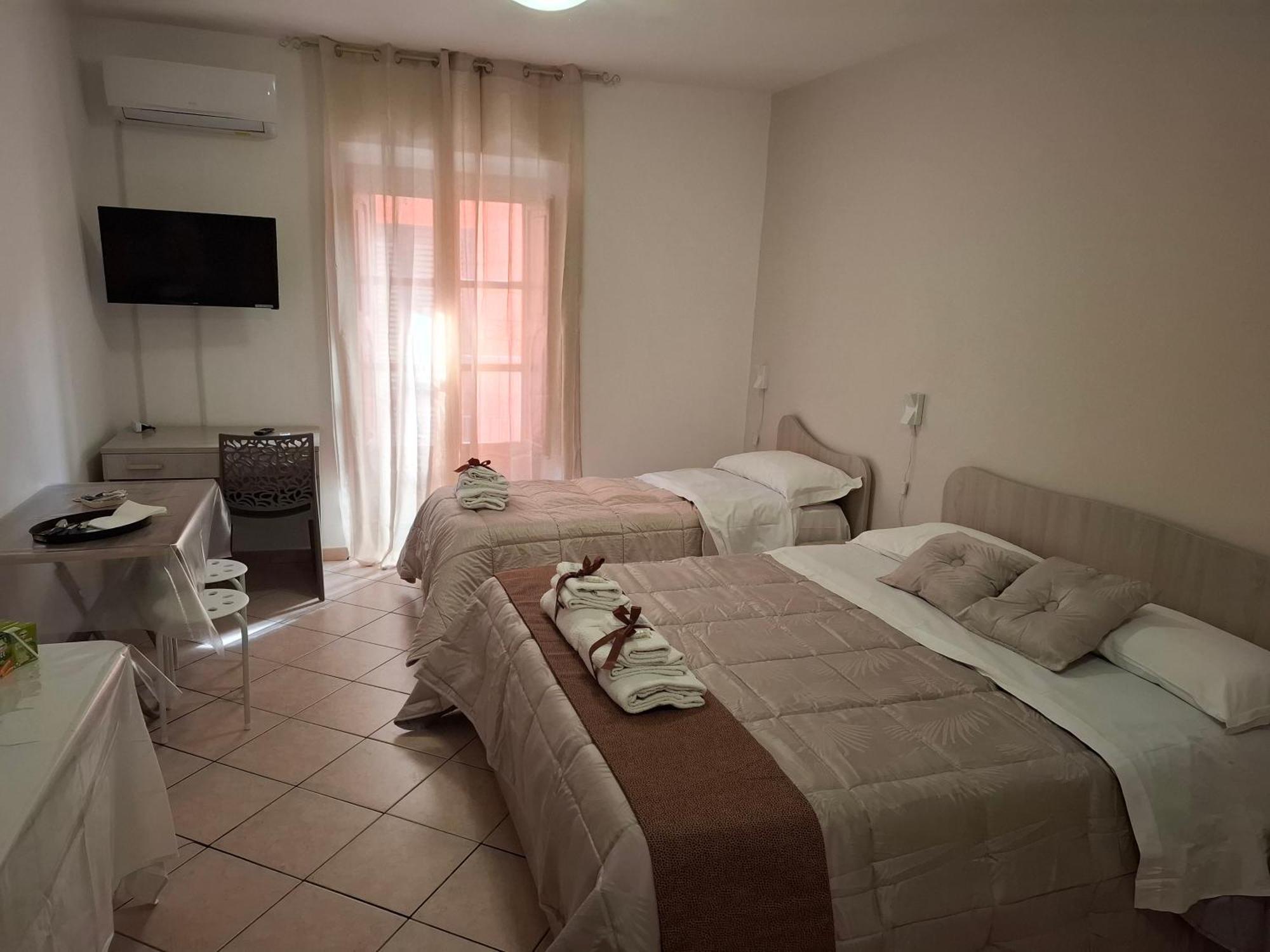 B&B Le Lumie "Il Cortiletto Del Centro" Αγκριτζέντο Εξωτερικό φωτογραφία