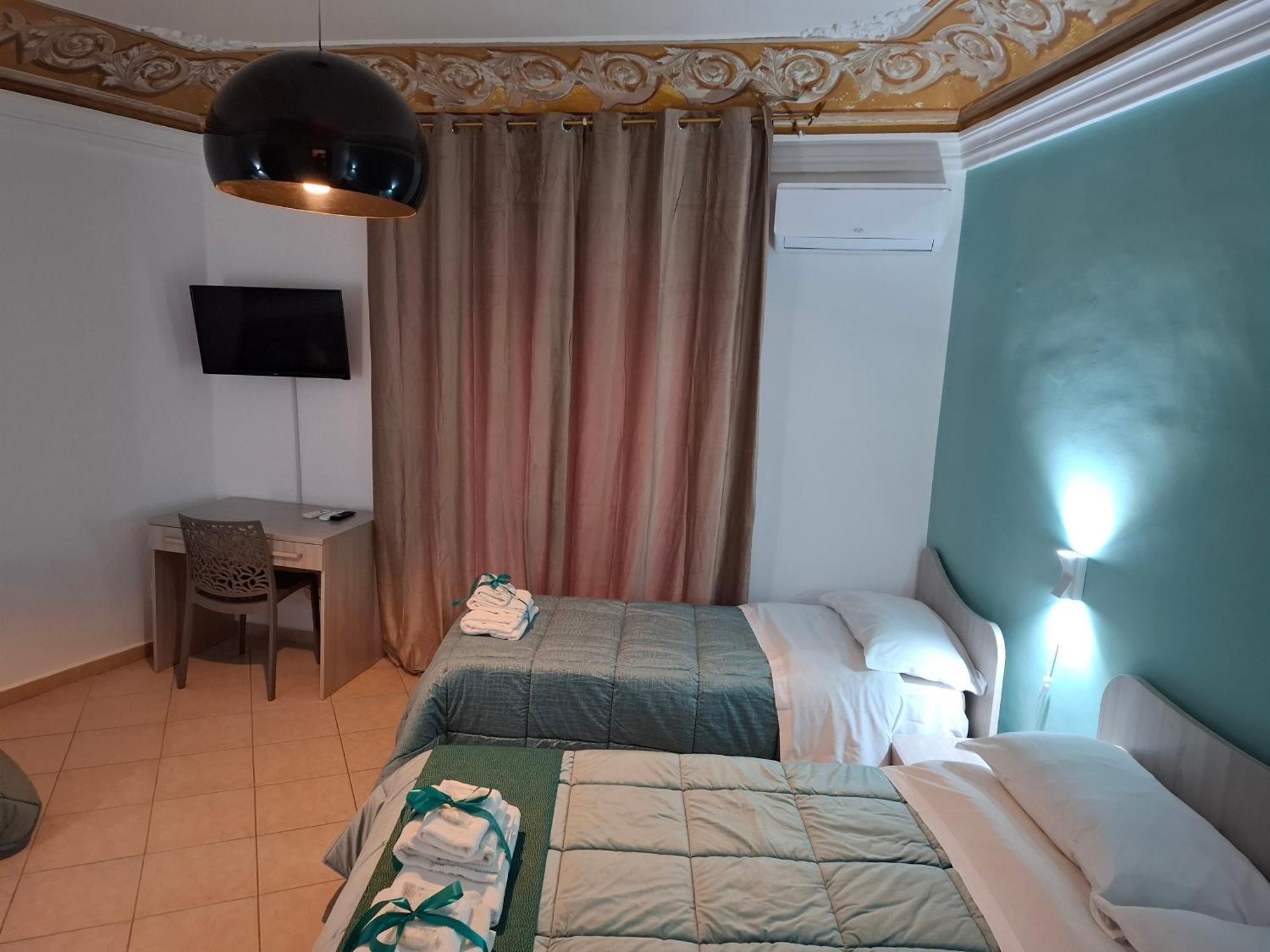 B&B Le Lumie "Il Cortiletto Del Centro" Αγκριτζέντο Εξωτερικό φωτογραφία